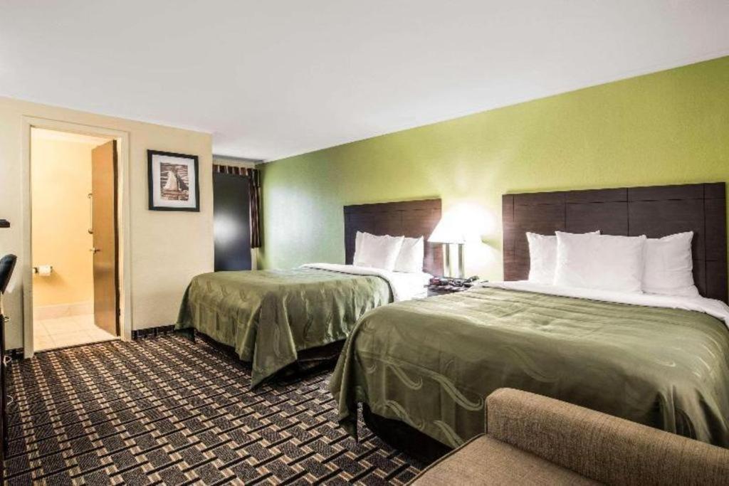 Quality Inn Barre-Montpelier Exterior foto